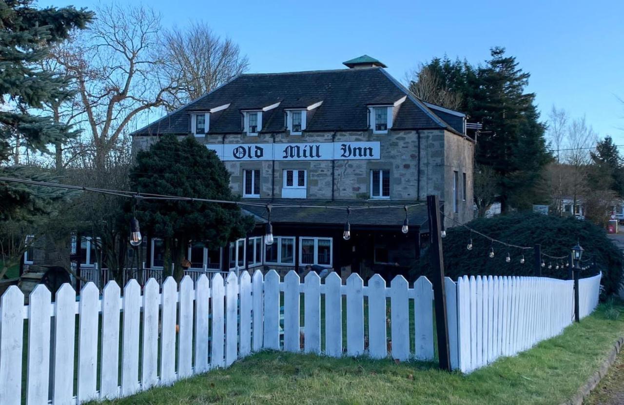 The Old Mill Inn フォレス エクステリア 写真